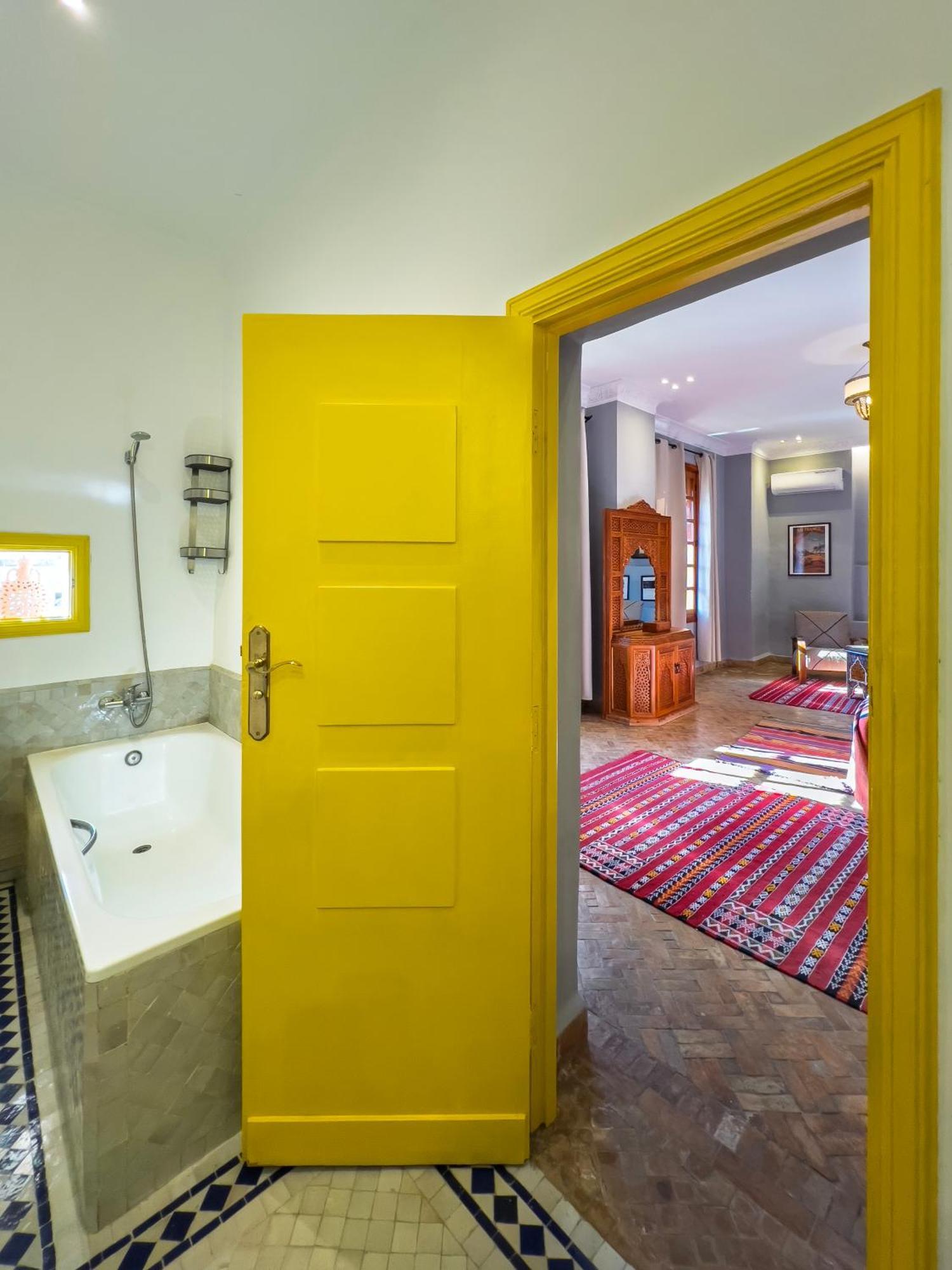 Riad Tanja By Chef Moha Tanger Exteriér fotografie